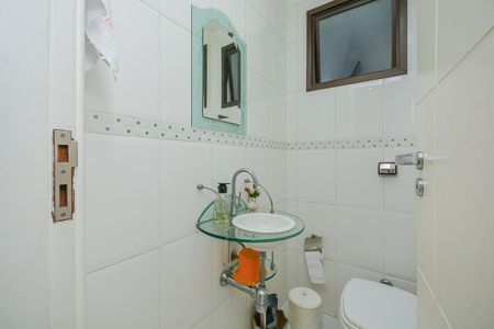 Apartamento à venda com 114m², 3 quartos e 2 vagas Apartamento à venda com 114m², 3 quartos e 2 vagasLavabo