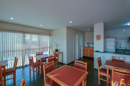 Apartamento à venda com 114m², 3 quartos e 2 vagas Apartamento à venda com 114m², 3 quartos e 2 vagasÁrea comum - Salão de festas