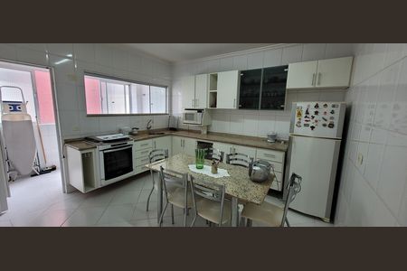 Apartamento à venda com 68m², 2 quartos e 1 vaga Apartamento à venda com 68m², 2 quartos e 1 vagaCozinha