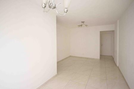 Apartamento para alugar com 70m², 3 quartos e 1 vaga Apartamento para alugar com 70m², 3 quartos e 1 vagaSala