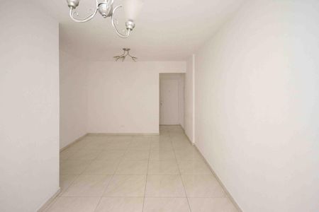 Sala de apartamento para alugar com 3 quartos, 70m² em Vila Ema, São Paulo
