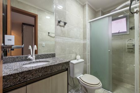 Apartamento para alugar com 107m², 2 quartos e 1 vaga Apartamento para alugar com 107m², 2 quartos e 1 vagaBanheiro da Suíte