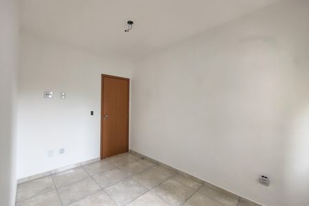 Apartamento para alugar com 107m², 2 quartos e 1 vaga Apartamento para alugar com 107m², 2 quartos e 1 vagaQuarto