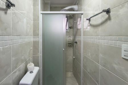 Apartamento para alugar com 107m², 2 quartos e 1 vaga Apartamento para alugar com 107m², 2 quartos e 1 vagaBanheiro da Suíte
