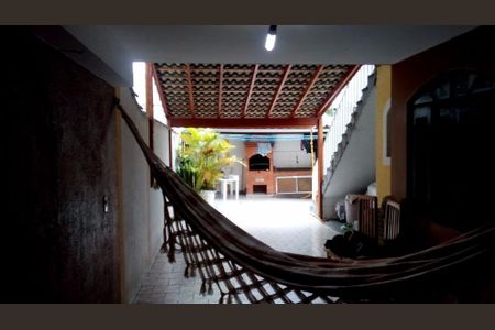 Casa à venda com 3 quartos, 210m² em Vila Alianca, Guarulhos