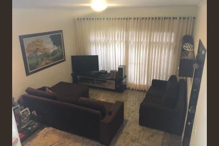 Casa à venda com 3 quartos, 219m² em Vila Adelaide Perella, Guarulhos