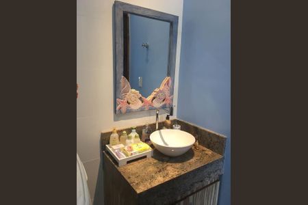 Casa à venda com 219m², 3 quartos e 6 vagas