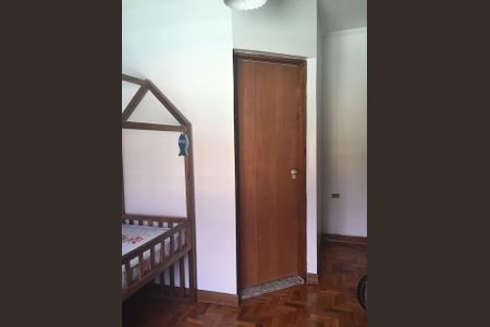 Casa à venda com 3 quartos, 219m² em Vila Adelaide Perella, Guarulhos