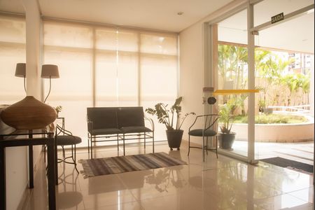 Apartamento para alugar com 37m², 1 quarto e 1 vagaHall social