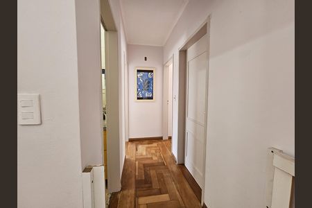 Apartamento à venda com 114m², 3 quartos e 3 vagas Apartamento à venda com 114m², 3 quartos e 3 vagasCorredor