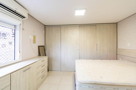 Casa de condomínio para alugar com 135m², 3 quartos e 2 vagas
