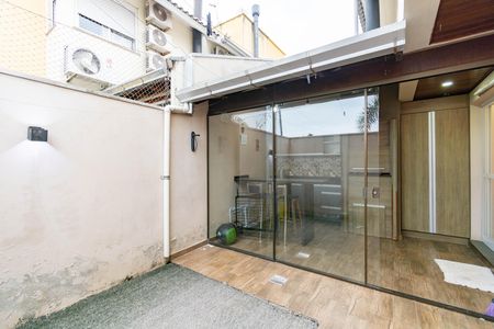 Casa de condomínio para alugar com 135m², 3 quartos e 2 vagas