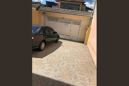 Casa à venda com 3 quartos, 123m² em Jardim Bom Clima, Guarulhos
