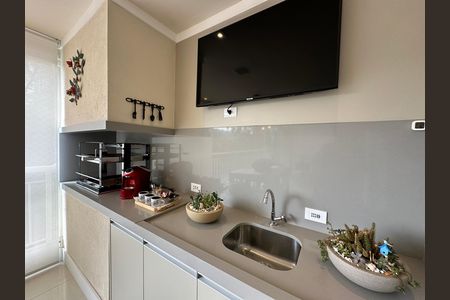 Apartamento à venda com 158m², 3 quartos e 3 vagas Apartamento à venda com 158m², 3 quartos e 3 vagasChurrasqueira