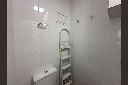 Apartamento à venda com 158m², 3 quartos e 3 vagas Apartamento à venda com 158m², 3 quartos e 3 vagasBanheiro de serviço