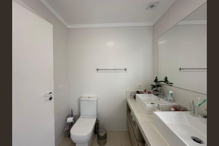 Apartamento à venda com 158m², 3 quartos e 3 vagas Apartamento à venda com 158m², 3 quartos e 3 vagasBanheiro da Suíte 3