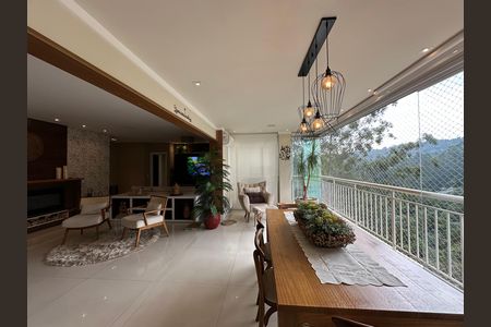 Apartamento à venda com 158m², 3 quartos e 3 vagas Apartamento à venda com 158m², 3 quartos e 3 vagasVaranda da Sala
