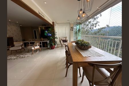 Apartamento à venda com 158m², 3 quartos e 3 vagas Apartamento à venda com 158m², 3 quartos e 3 vagasVaranda da Sala