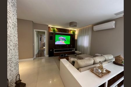 Apartamento à venda com 158m², 3 quartos e 3 vagas Apartamento à venda com 158m², 3 quartos e 3 vagasSala de TV