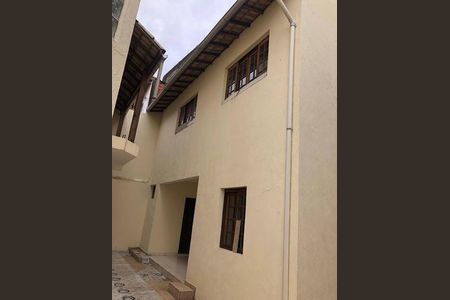 Casa à venda com 384m², 3 quartos e 8 vagas