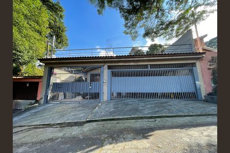 Casa para alugar com 50m², 1 quarto e sem vaga Casa para alugar com 50m², 1 quarto e sem vagaFachada