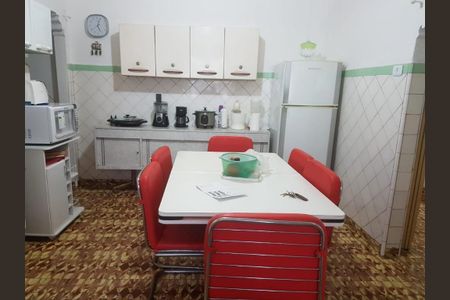 Casa à venda com 2 quartos, 500m² em Centro, Guarulhos