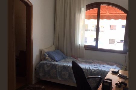 Casa à venda com 425m², 3 quartos e 8 vagas