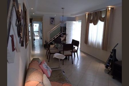 Casa à venda com 3 quartos, 121m² em Jardim America, Guarulhos