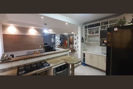 Casa à venda com 3 quartos, 131m² em Vila Moreira, Guarulhos