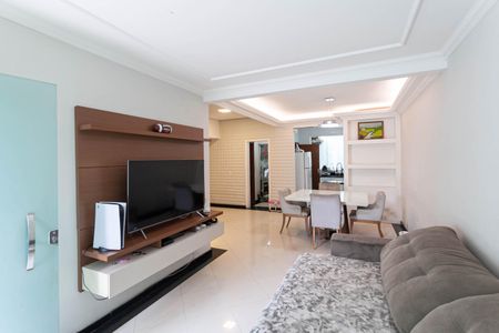 Sala de casa à venda com 3 quartos, 180m² em Castelo, Belo Horizonte