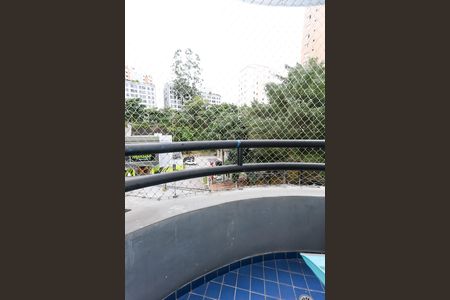 sacada de kitnet/studio à venda com 1 quarto, 32m² em Vila Suzana, São Paulo