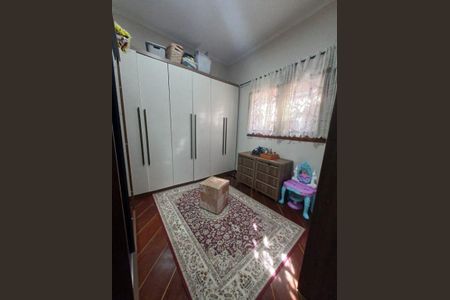Casa à venda com 300m², 3 quartos e 6 vagas