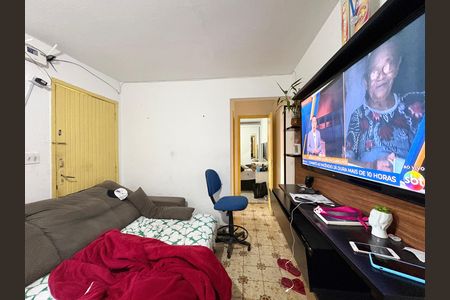 Casa à venda com 200m², 4 quartos e 2 vagas Casa à venda com 200m², 4 quartos e 2 vagasSala - Casa 3
