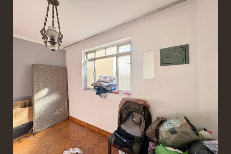 Casa à venda com 200m², 4 quartos e 2 vagas Casa à venda com 200m², 4 quartos e 2 vagasQuarto 1 - Casa 1