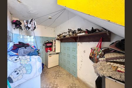 Casa à venda com 200m², 4 quartos e 2 vagas Casa à venda com 200m², 4 quartos e 2 vagasÁrea de serviço - Casa 3