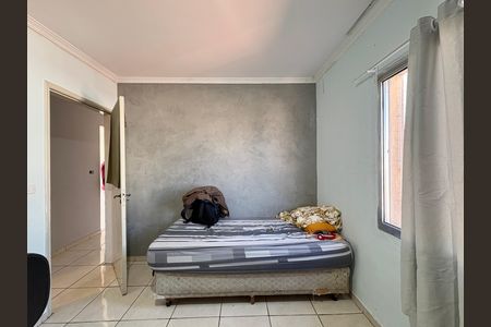 Casa à venda com 200m², 4 quartos e 2 vagas Casa à venda com 200m², 4 quartos e 2 vagasQuarto 3 - Casa 1
