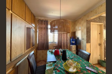 Casa à venda com 200m², 4 quartos e 2 vagas Casa à venda com 200m², 4 quartos e 2 vagasCopa - Casa 1