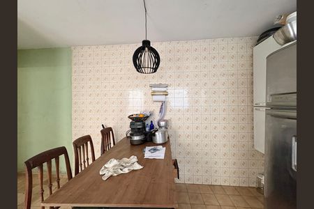 Casa à venda com 200m², 4 quartos e 2 vagas Casa à venda com 200m², 4 quartos e 2 vagasCozinha - Casa 2