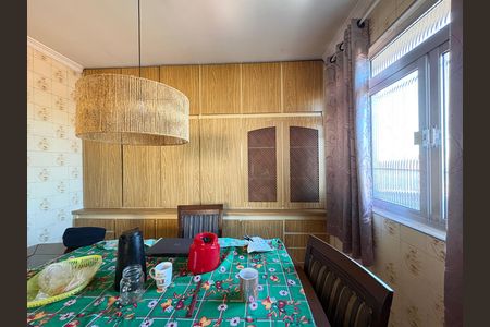 Casa à venda com 200m², 4 quartos e 2 vagas Casa à venda com 200m², 4 quartos e 2 vagasCopa - Casa 1