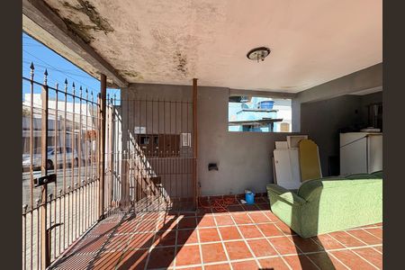 Casa à venda com 200m², 4 quartos e 2 vagas Casa à venda com 200m², 4 quartos e 2 vagasGaragem - Casa 1