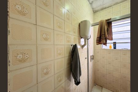 Casa à venda com 200m², 4 quartos e 2 vagas Casa à venda com 200m², 4 quartos e 2 vagasBanheiro - Casa 2