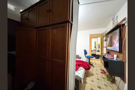 Casa à venda com 200m², 4 quartos e 2 vagas Casa à venda com 200m², 4 quartos e 2 vagasSala - Casa 3