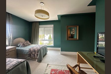 Casa de condomínio à venda com 936m², 4 quartos e 8 vagasSuíte 4