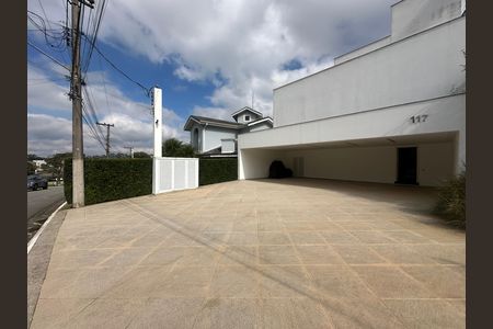 Casa de condomínio à venda com 936m², 4 quartos e 8 vagasGaragem