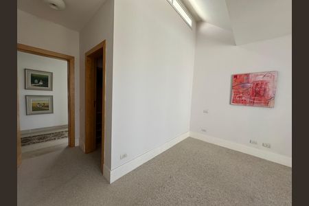 Casa de condomínio à venda com 936m², 4 quartos e 8 vagasSuíte 2
