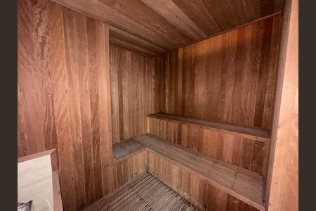 Casa de condomínio à venda com 936m², 4 quartos e 8 vagasSaúna