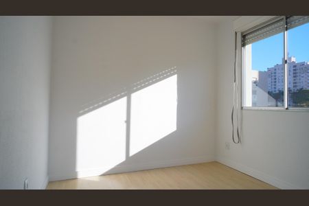 Quarto 1 de apartamento à venda com 2 quartos, 52m² em Rubem Berta, Porto Alegre