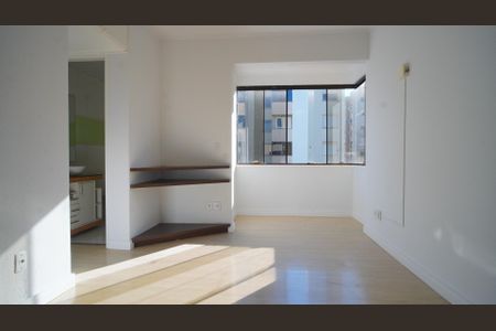 Sala  de apartamento à venda com 2 quartos, 52m² em Rubem Berta, Porto Alegre