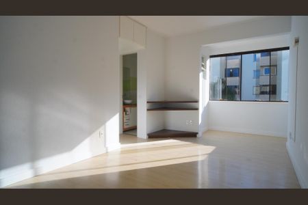 Sala  de apartamento à venda com 2 quartos, 52m² em Rubem Berta, Porto Alegre