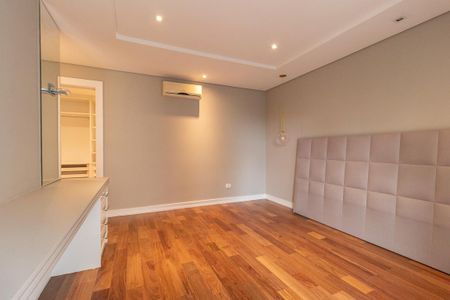 Apartamento para alugar com 390m², 4 quartos e 3 vagas Apartamento para alugar com 390m², 4 quartos e 3 vagasQuarto 2 - Suíte